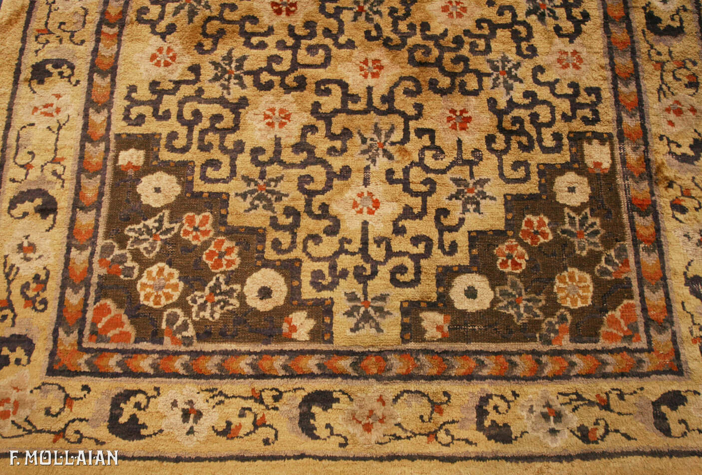 Antique Chinese Imperial Palace Ningxia Metal-Thread Souf Carpet (210x122 cm)